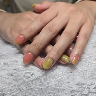 ネイル ネイルサロンベルティ .ひとみのネイルデザイン