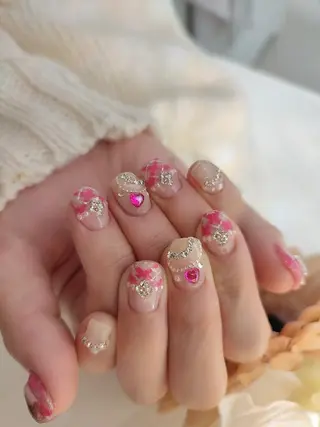 ネイル RUNWAY 　　の眉毛・アイブロウイメージ