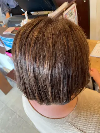 ミディアム カラー 美容室 Jフィドルファドル所属・わきた かずなのヘアスタイル