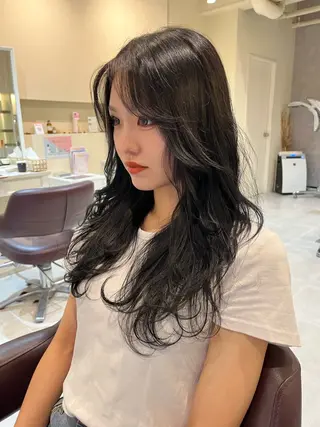 ロング カラー mulum所属・髪質改善/艶髪/韓国 ヘア[マンツーマン]のヘアスタイル