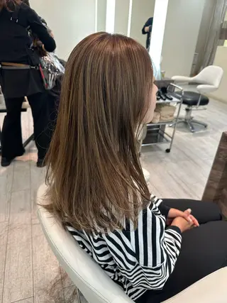 セミロング カラー 佐野 太河のヘアスタイル