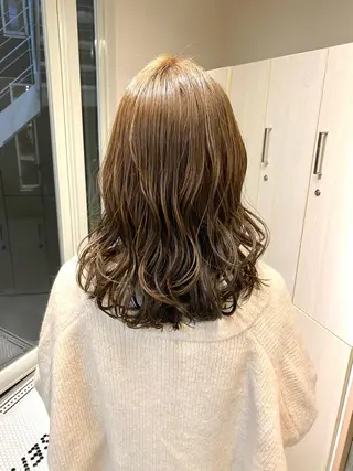 ミディアム カラー ハイトーン×似合わせ 🌱中川慎之介のヘアスタイル