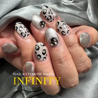ネイル INFINITY所属・INFINITY nailのネイルデザイン