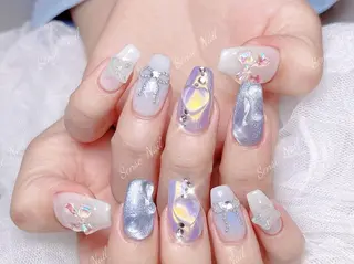 ネイル Queening 🦋のネイルデザイン