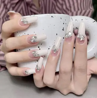 ネイル Queens マオのネイルデザイン