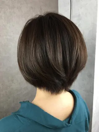 ショート カラー ツイストスパイラル パーマ🟡KYOUのヘアスタイル