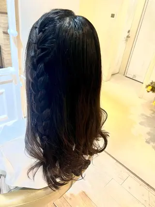 ロング ヘアアレンジ 人見知りさんでも安心 奥田 里佳子のヘアスタイル