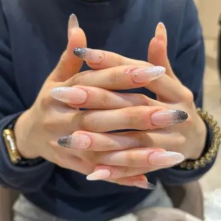 ネイル A. Hashimotoのネイルデザイン