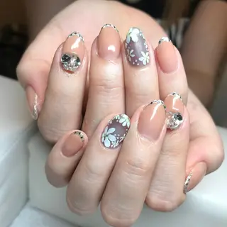 ネイル maggienail所属・Maggie Nagisaのネイルデザイン