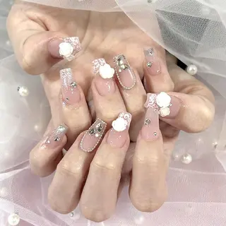 ネイル ２アイ＆ネイルサロン リスブラン銀座新富町のマツエク・マツパデザイン