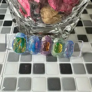 ネイル 新山 聖のネイルデザイン