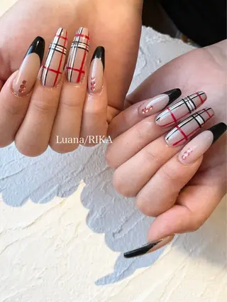 ネイル Nail Salon Luana Rikaのネイルデザイン