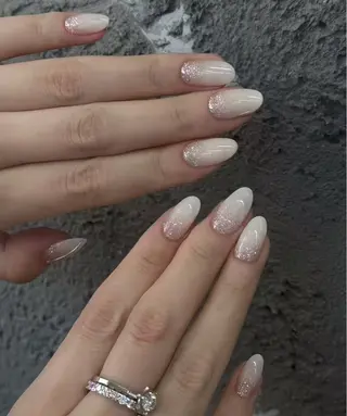 ネイル 相沢 さやかのネイルデザイン