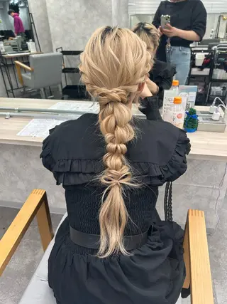 ロング ヘアアレンジ 💗ツヤ髪ハイトーン 💗RIKOのヘアスタイル