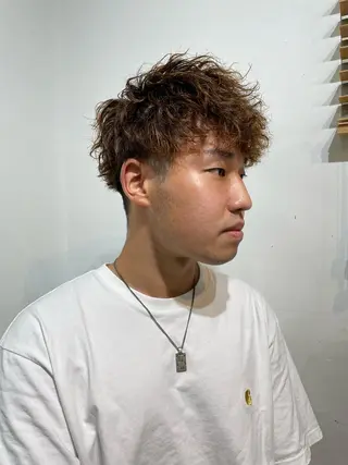 パーマ メンズ 🐬脱白髪染めカラー 清水大世🐬のヘアスタイル