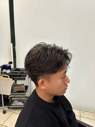 ショート パーマ メンズ メンズカット関内 涼のヘアスタイル