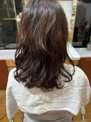 ミディアム 村中 逸紀のヘアスタイル