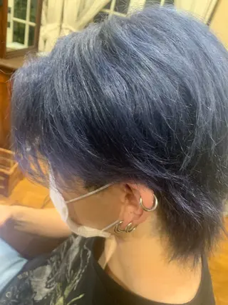 カラー メンズ 中井 葵のヘアスタイル