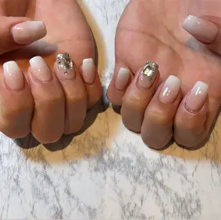 ネイル brodia nails m_riのネイルデザイン