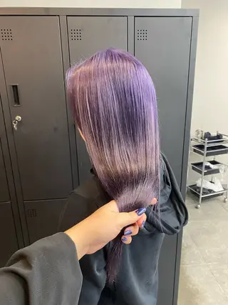 ロング maco 艶感ハイトーン🦋のヘアスタイル