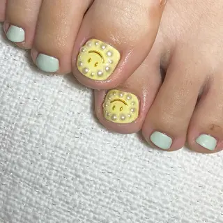 ネイル Flore (フロール)の眉毛・アイブロウイメージ