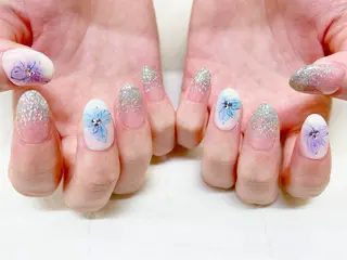 ミディアム ビアンカ金町店 中島　せり菜のネイルデザイン