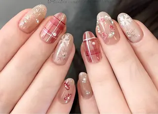 ネイル NiNa ビューティーサロン所属・Ni Naのネイルデザイン