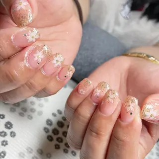 ネイル 加瀬 アンジェリーのネイルデザイン