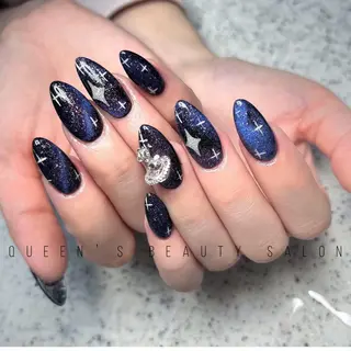 ネイル Queens みなみのネイルデザイン