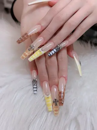 ネイル Lumi Nail 新大久保3‘のネイルデザイン