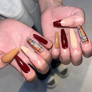 ネイル SoLuna 【ソルナ】のネイルデザイン