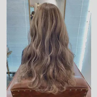 ロング 田中 優のヘアスタイル