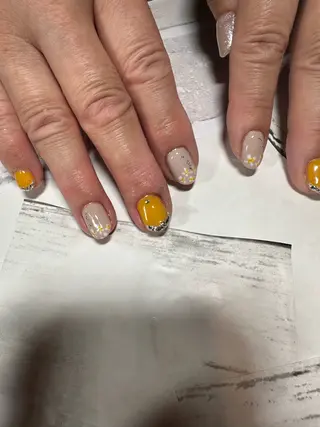 ネイル e.nail所属・🍎吉田 恵里🍎のネイルデザイン