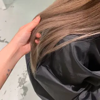 ロング カラー 🍓ハイトーンカラー 🎀nene🍓のヘアスタイル