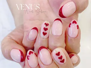 ミディアム VENUS Nail ★池袋徒歩2分のネイルデザイン