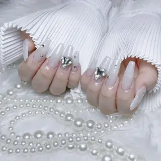 ネイル RAFFINE 月🦋🩵のネイルデザイン