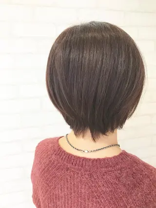 ショート カラー 金沢 広美のヘアスタイル