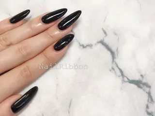 ネイル ネイルリボン 受付スタッフのネイルデザイン