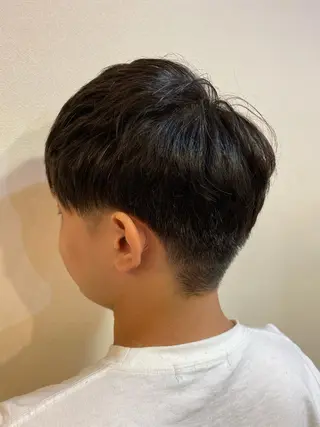 ショート メンズ SALOWIN京都河原町Suite店所属・外国人風レイヤー/ ハイトーンSHUのヘアスタイル