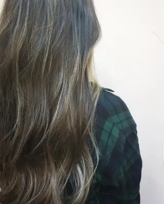 ロング カラー luve heart's And Be  minamisemba所属・脇坂 佳世の眉毛・アイブロウイメージ