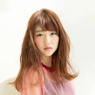 セミロング カラー パーマ ゆうつ やすひとのヘアスタイル