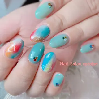 ネイル 柴崎 美幸のネイルデザイン