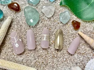 ネイル Nail&Eyelash Amour(アムール)所属・山下 愛のネイルデザイン