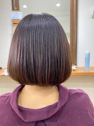 ショート カラー 佐治 梨乃のヘアスタイル