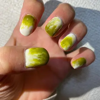 ネイル ハイトーン🦄ネイル 💞のぶちのネイルデザイン