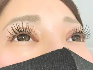 マツエク・マツパ Mika .のマツエク・マツパデザイン