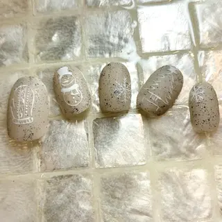 ネイル esby Loely MIZUKIのネイルデザイン