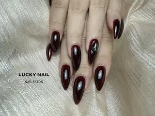 ネイル 宇 田川のネイルデザイン