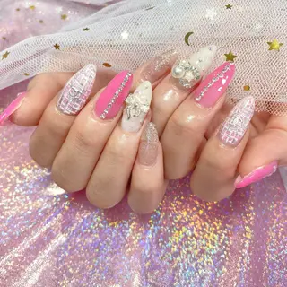 ネイル Nail Salon & MORE.のネイルデザイン