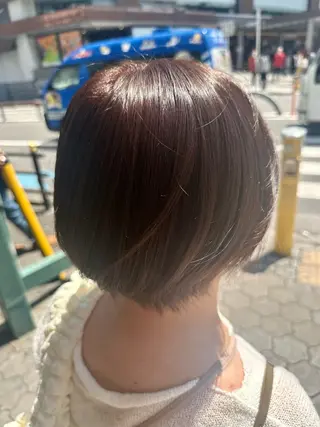 ショート ならざきつぐみ /天王寺/ハイトーンのヘアスタイル